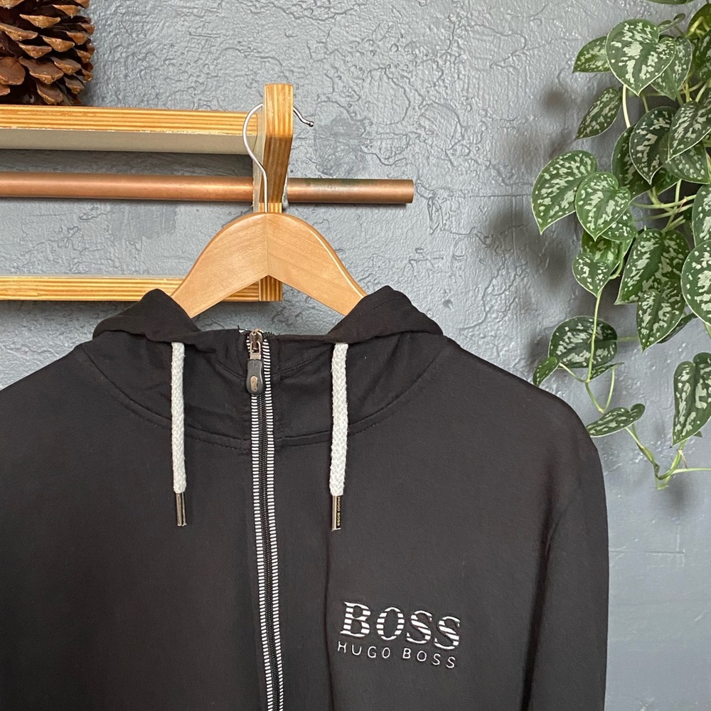 Hugo Boss Black Hooded Zip Sweatshirt with Contrast Drawstrings